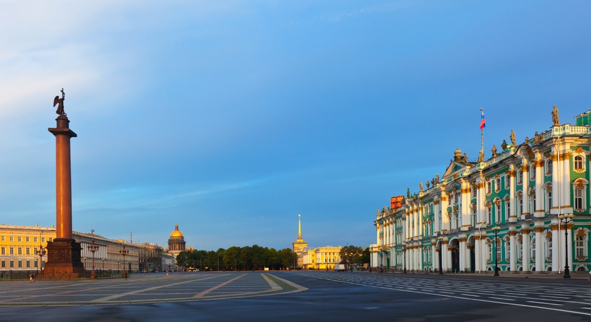 Санкт-Петербург — лидер бронирования отелей на майские праздники