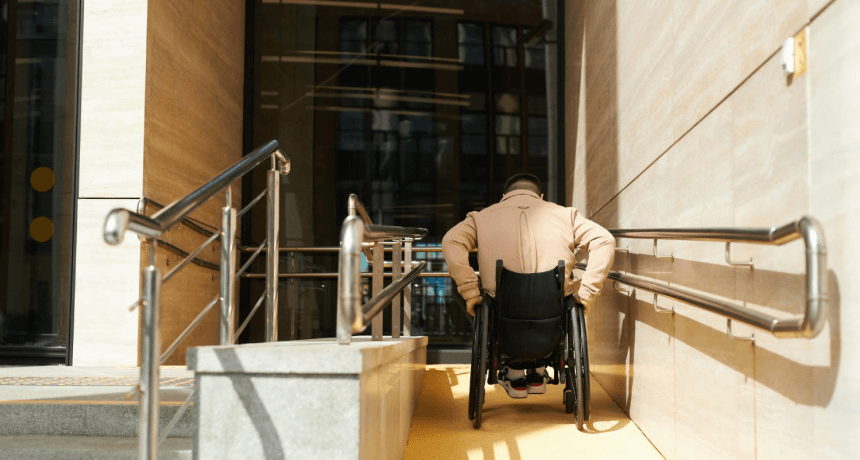 Подписан закон о доступности туробъектов для людей с инвалидностью