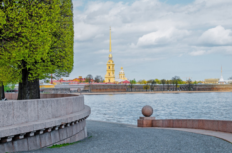 Петербург возглавил рейтинг поездок на июнь